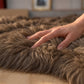 Schapenvacht vloerkleed bruin – 2 vachten, close-up van de wol